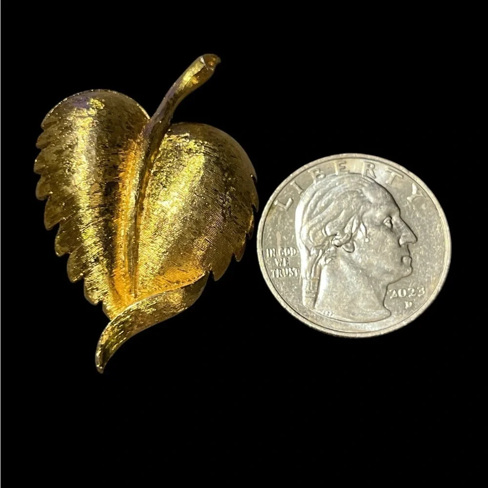 Mamselle vintage gold